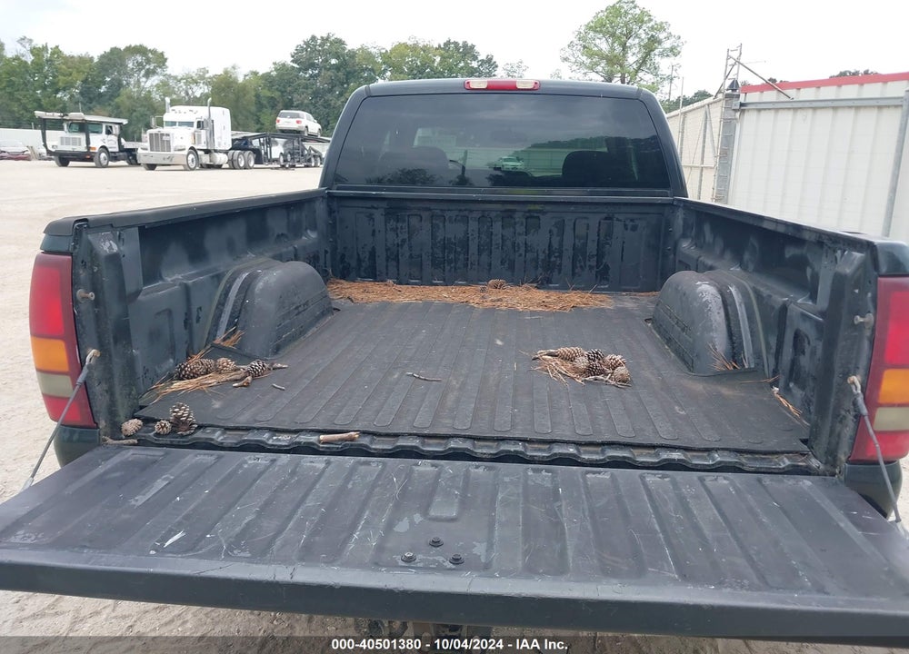 2003 GMC SIERRA 1500 SLE VIN: 2GTEC19V431123262