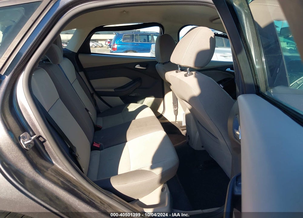 2014 FORD FOCUS SE VIN: 1FADP3K25EL317328