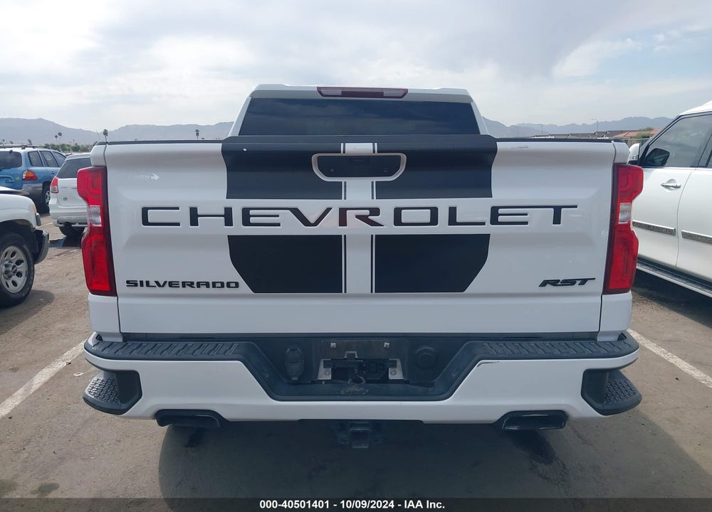 2020 CHEVROLET SILVERADO 1500 4WD SHORT BED RST VIN: 1GCUYEED3LZ251047