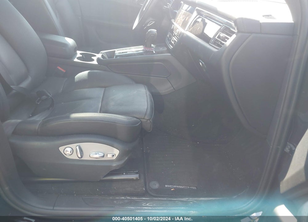 2024 PORSCHE MACAN T VIN: WP1AA2A52RLB00201