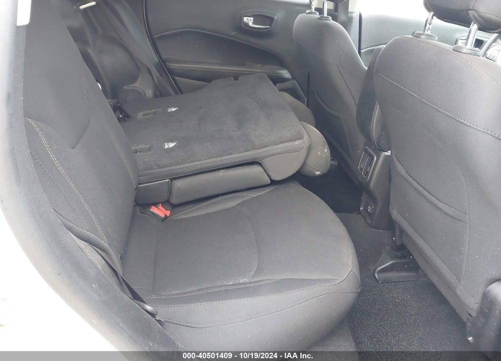 2020 JEEP COMPASS SPORT FWD VIN: 3C4NJCAB9LT102618
