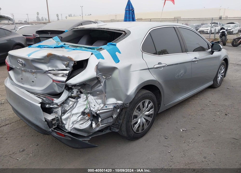 2020 TOYOTA CAMRY LE HYBRID VIN: 4T1C31AK1LU518427