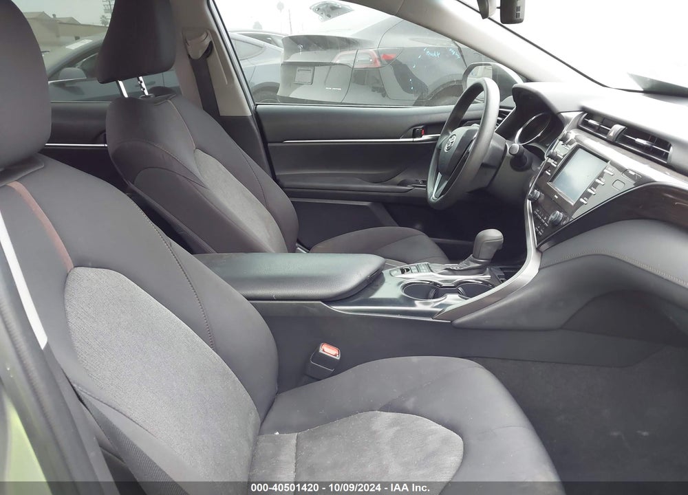 2020 TOYOTA CAMRY LE HYBRID VIN: 4T1C31AK1LU518427
