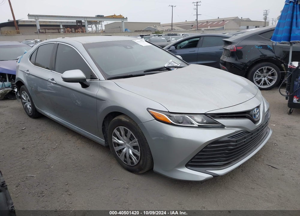 2020 TOYOTA CAMRY LE HYBRID VIN: 4T1C31AK1LU518427