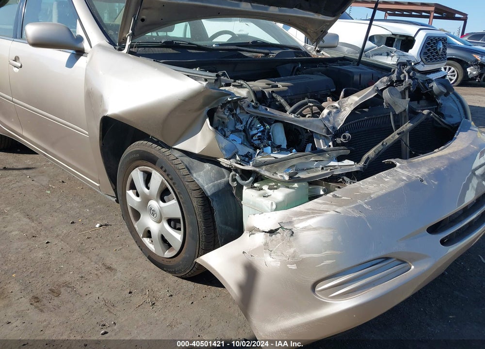 2004 TOYOTA CAMRY LE VIN: 4T1BE32K34U811229