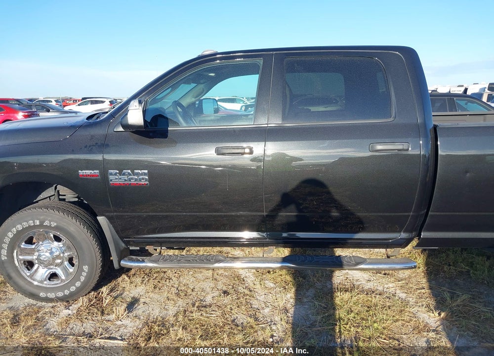 2017 RAM 2500 TRADESMAN 4X4 8' BOX VIN: 3C6UR5HJ6HG502771