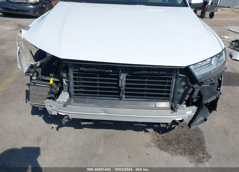 2018 AUDI Q7 3.0T PREMIUM VIN: WA1VAAF72JD023278