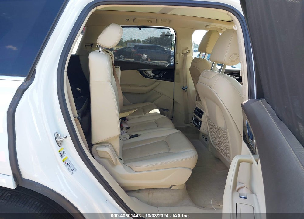 2018 AUDI Q7 3.0T PREMIUM VIN: WA1VAAF72JD023278