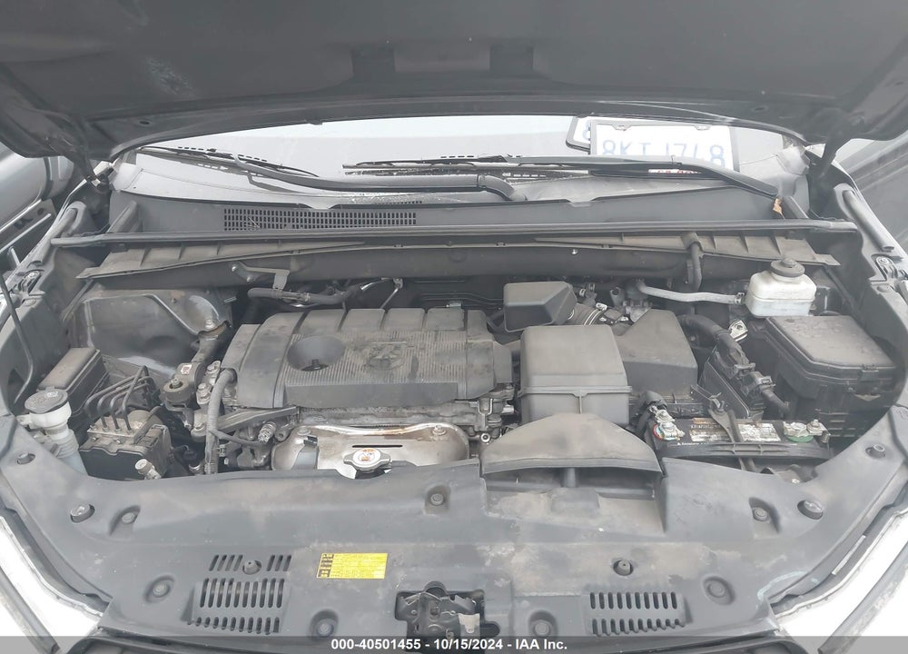2019 TOYOTA HIGHLANDER LE VIN: 5TDZARFH7KS049041
