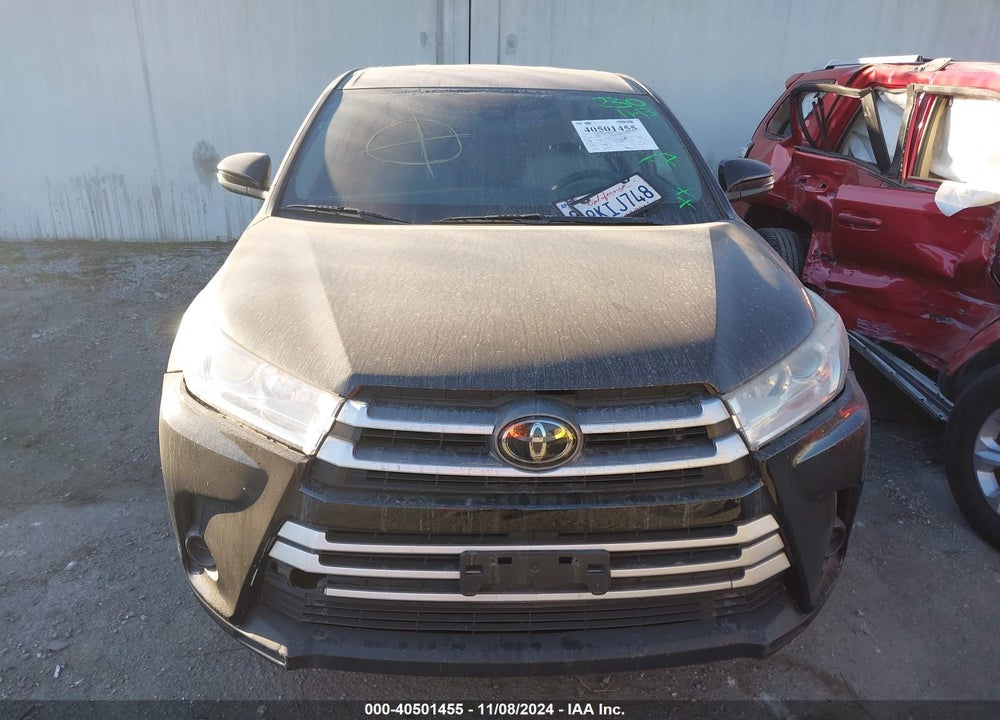 2019 TOYOTA HIGHLANDER LE VIN: 5TDZARFH7KS049041