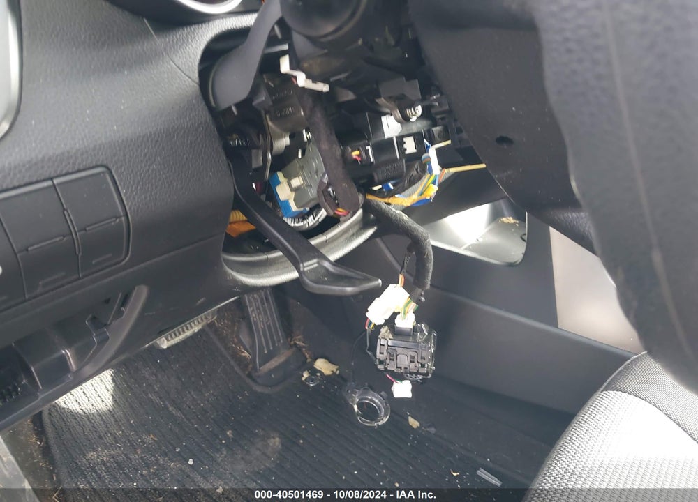 2017 HYUNDAI ELANTRA GT VIN: KMHD35LH1HU385320