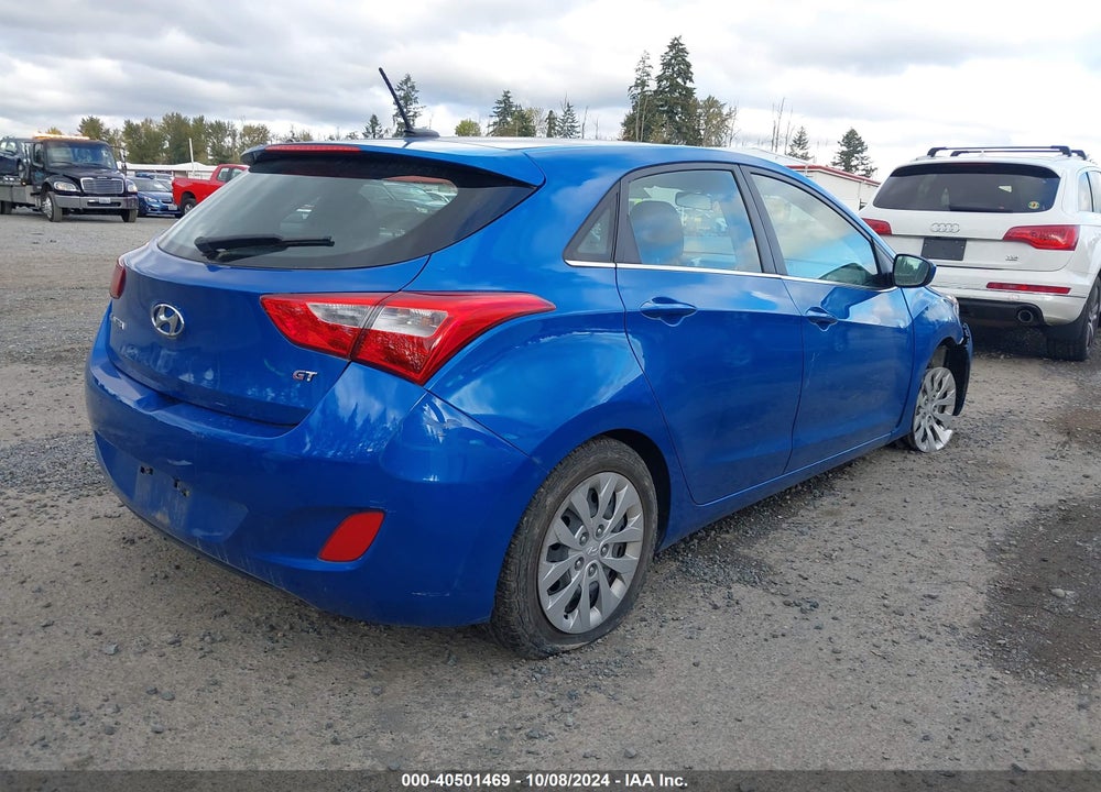 2017 HYUNDAI ELANTRA GT VIN: KMHD35LH1HU385320