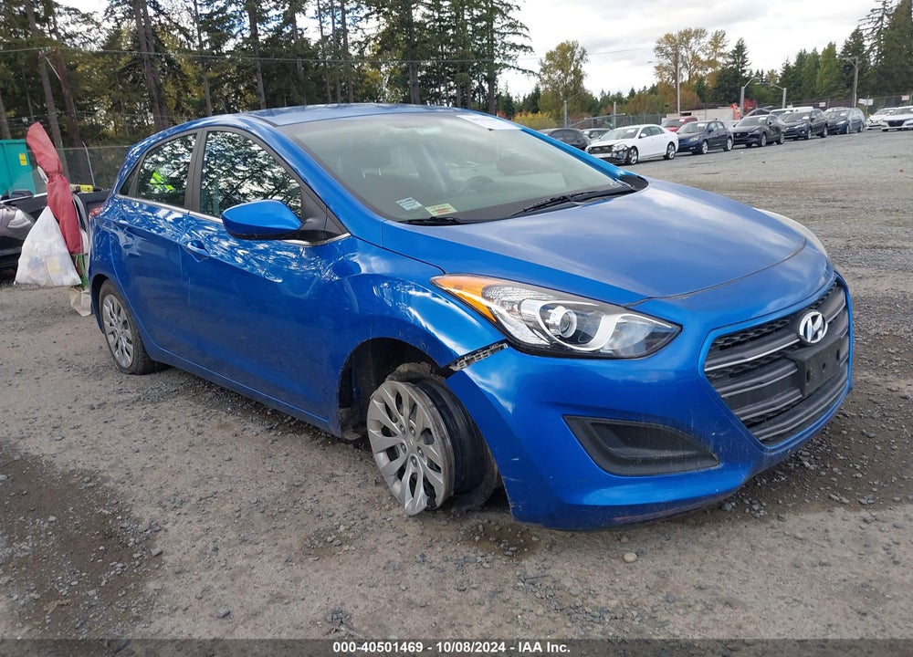 2017 HYUNDAI ELANTRA GT VIN: KMHD35LH1HU385320