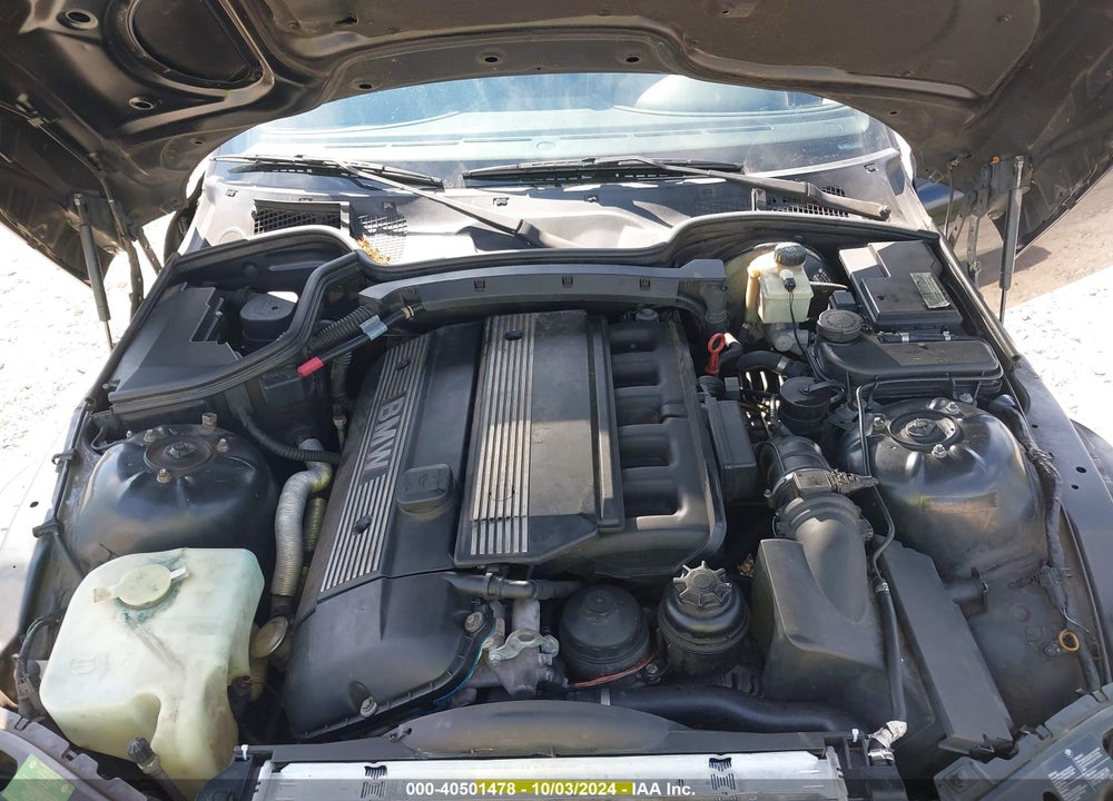 2000 BMW Z3 2.3 VIN: WBACH9346YLF90921