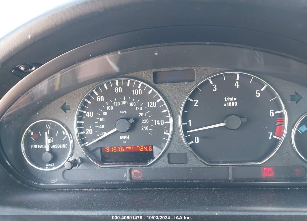 2000 BMW Z3 2.3 VIN: WBACH9346YLF90921