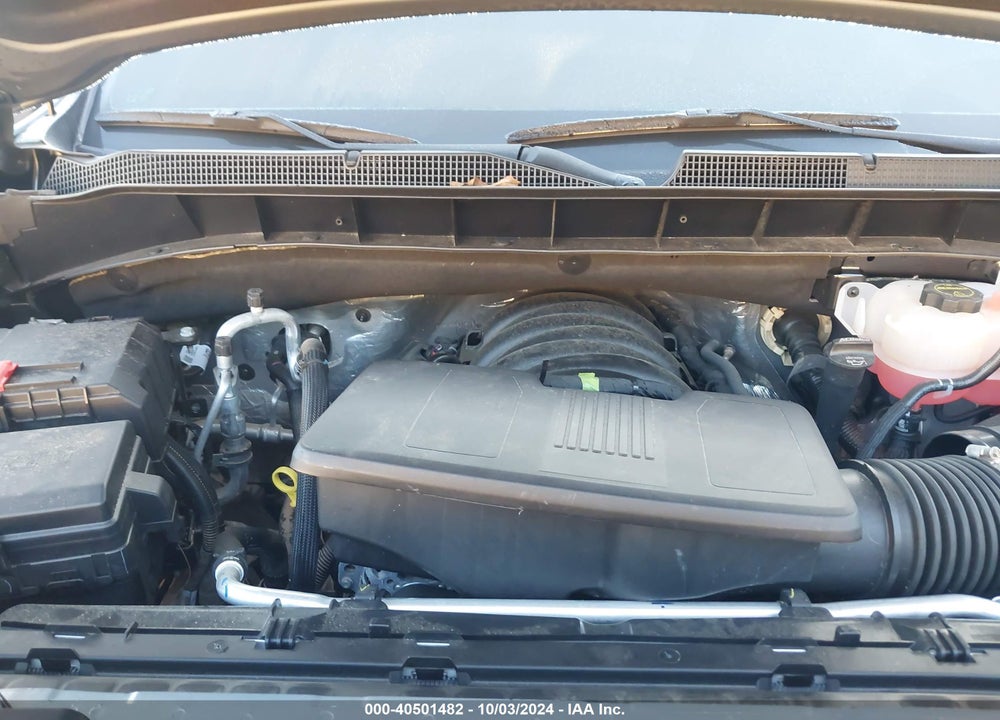 2024 CHEVROLET SILVERADO 1500 4WD SHORT BED RST VIN: 1GCUDEELXRZ210605