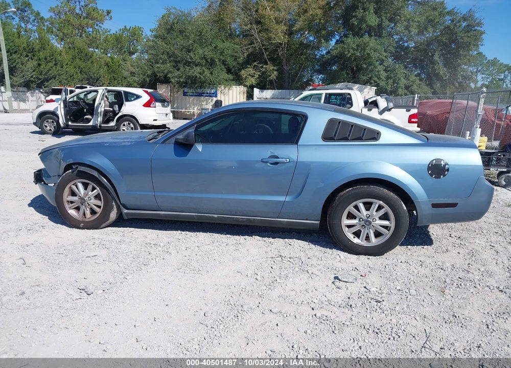 2007 FORD MUSTANG V6 DELUXE/V6 PREMIUM VIN: 1ZVFT80N375299778