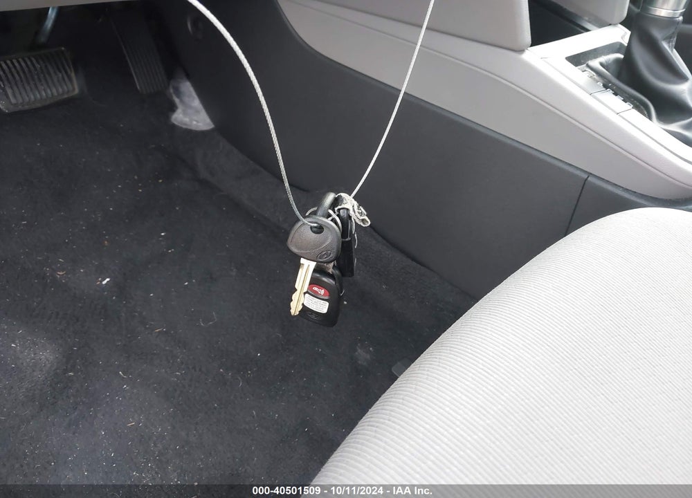 2017 HYUNDAI ELANTRA SE VIN: KMHD74LF5HU374317