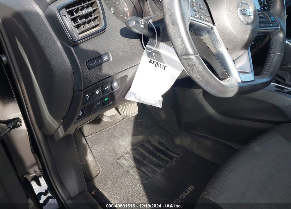 2019 NISSAN ROGUE SV VIN: JN8AT2MT4KW264189