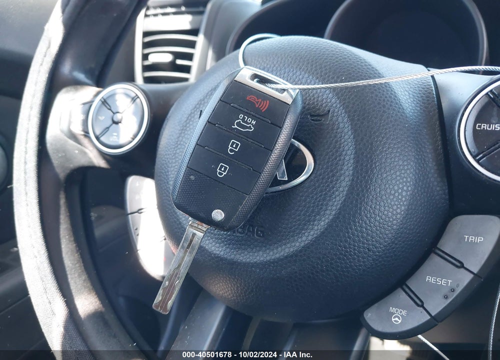 2014 KIA SOUL VIN: KNDJN2A28E7009464