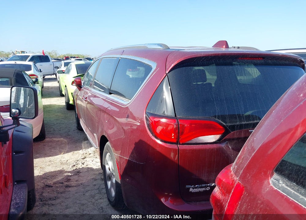 2017 CHRYSLER PACIFICA TOURING L PLUS VIN: 2C4RC1EG4HR510640