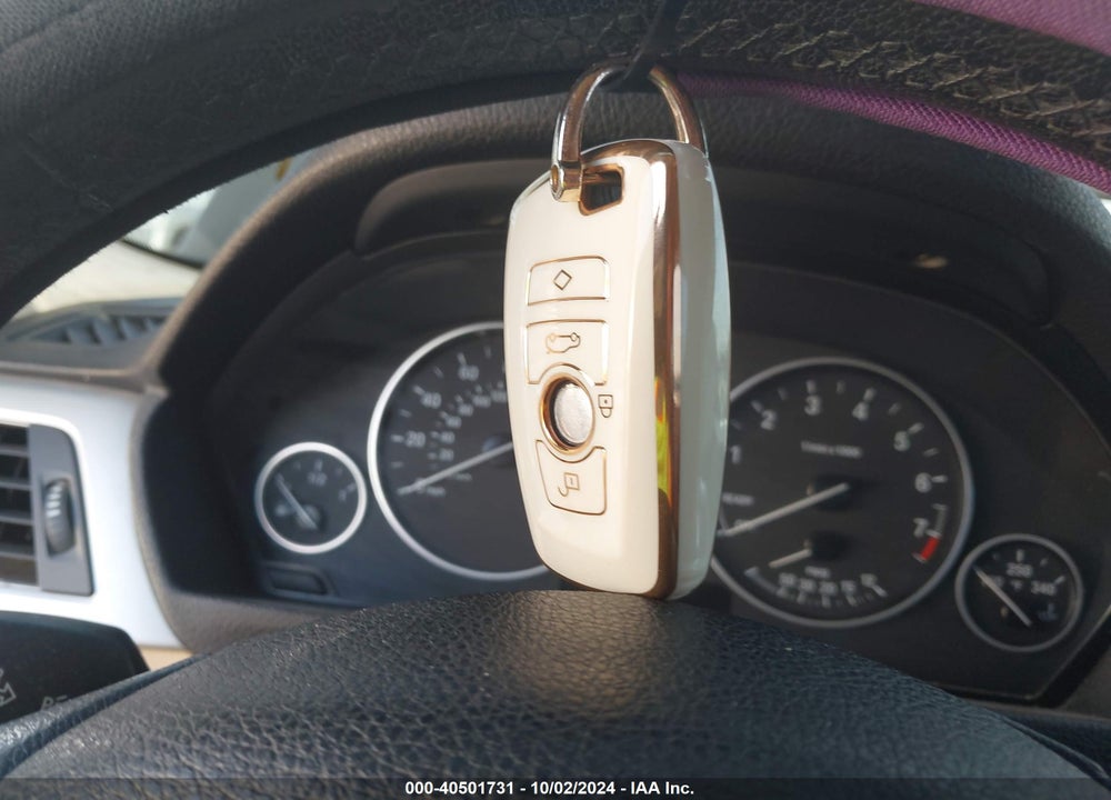 2013 BMW 328I VIN: WBA3C1G54DNR47320