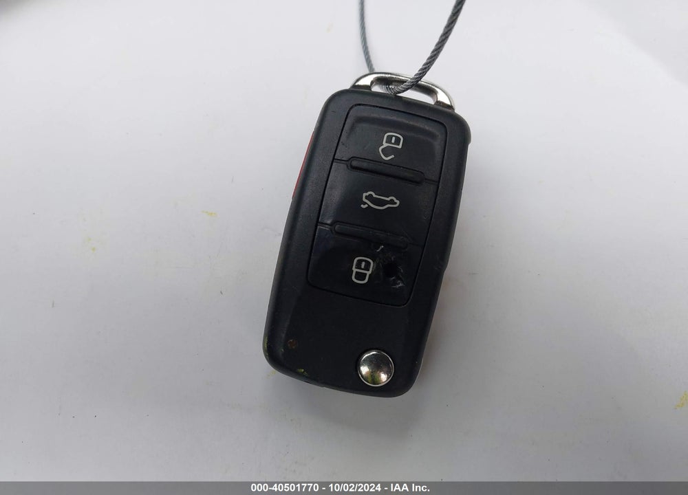 2014 VOLKSWAGEN JETTA 1.8T SE VIN: 3VWD17AJ9EM440279