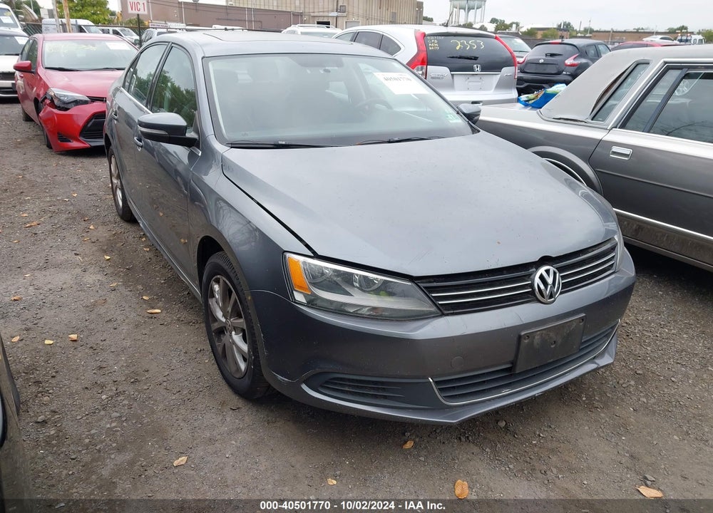 2014 VOLKSWAGEN JETTA 1.8T SE VIN: 3VWD17AJ9EM440279