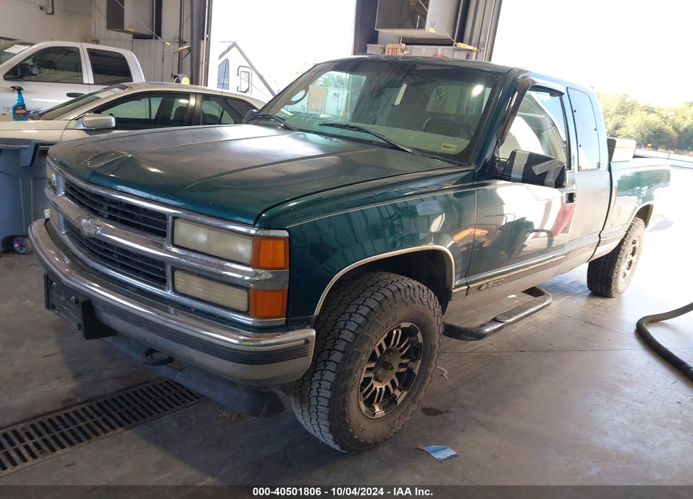 1998 CHEVROLET K1500 FLEETSIDE VIN: 1GCEK19R1WE153571