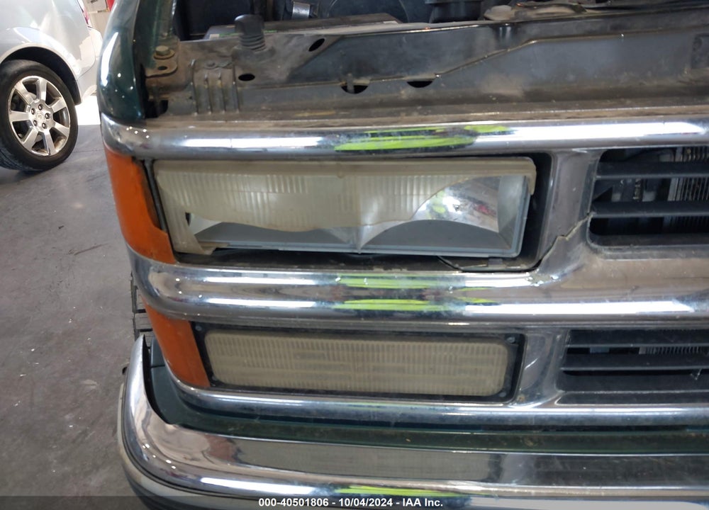 1998 CHEVROLET K1500 FLEETSIDE VIN: 1GCEK19R1WE153571