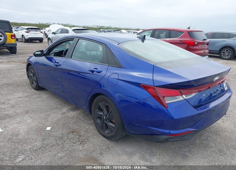 2023 HYUNDAI ELANTRA VIN: 5NPLM4AG0PH115618