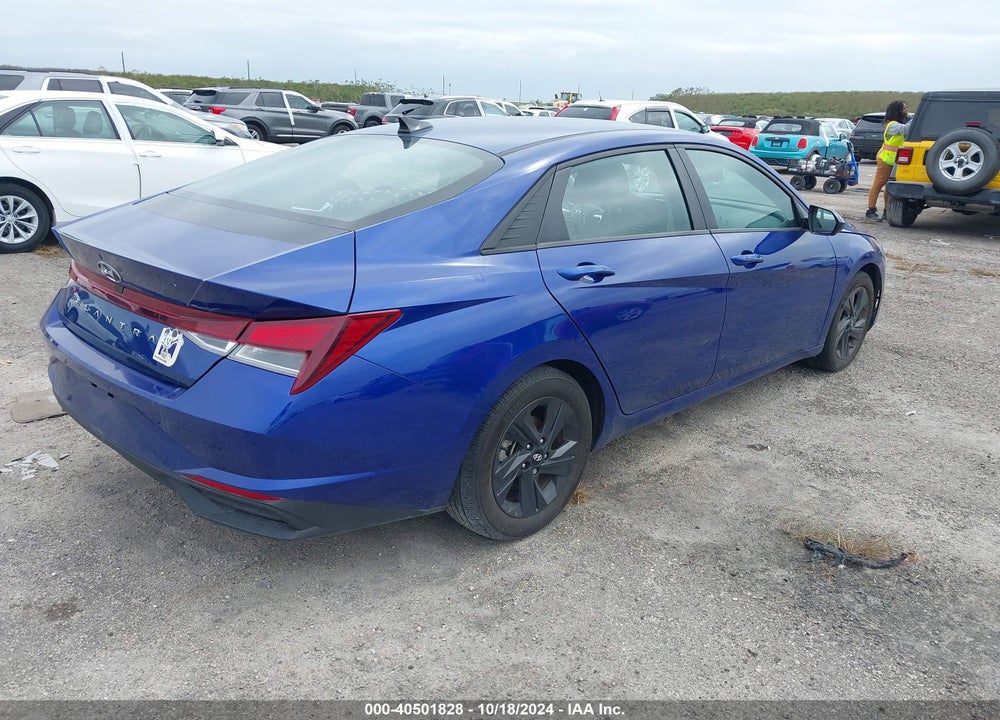 2023 HYUNDAI ELANTRA VIN: 5NPLM4AG0PH115618