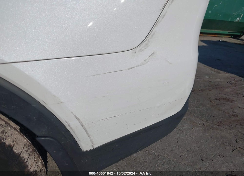 2018 KIA SORENTO 3.3L EX VIN: 5XYPHDA53JG401305