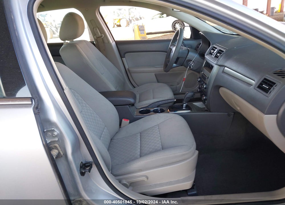 2011 FORD FUSION VIN: 3FAHP0HA8BR274146
