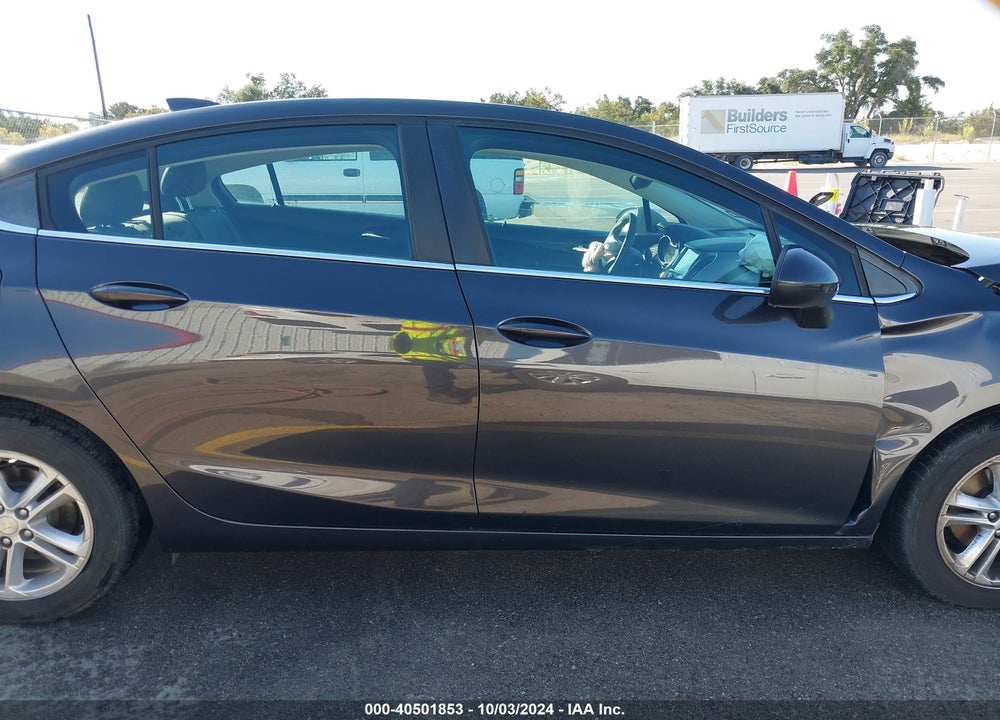 2017 CHEVROLET CRUZE LT AUTO VIN: 1G1BE5SM7H7185702