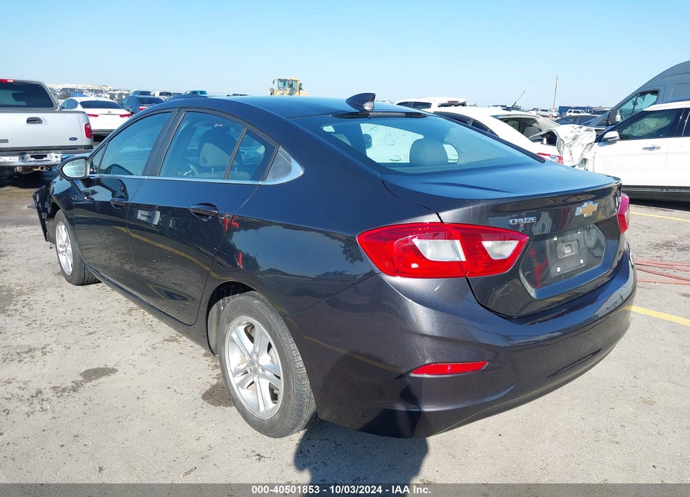 2017 CHEVROLET CRUZE LT AUTO VIN: 1G1BE5SM7H7185702