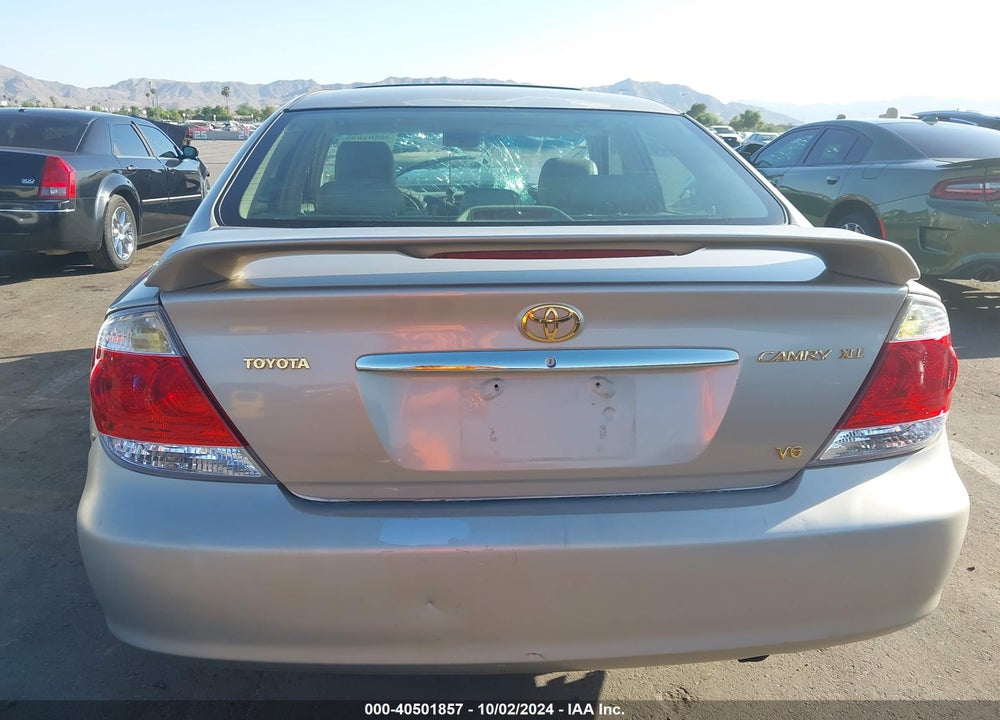 2005 TOYOTA CAMRY XLE V6 VIN: 4T1BF32K75U594251