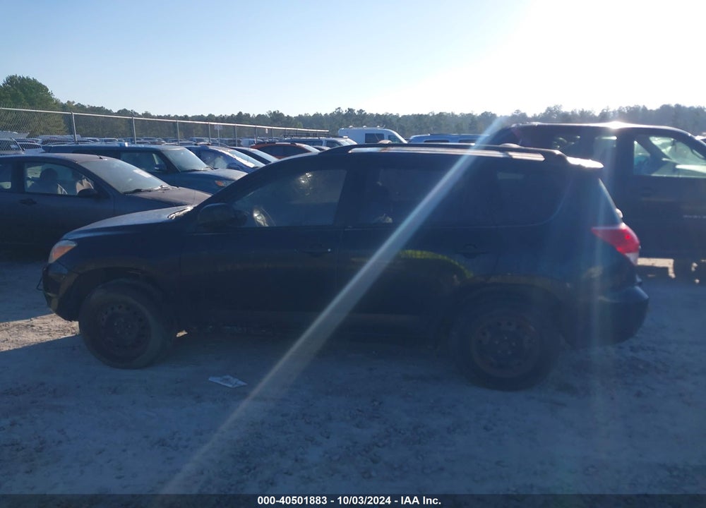 2008 TOYOTA RAV4 VIN: JTMZD33V585108083