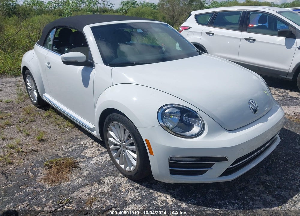 2019 VOLKSWAGEN BEETLE VIN: 3VW5DAAT1KM512274
