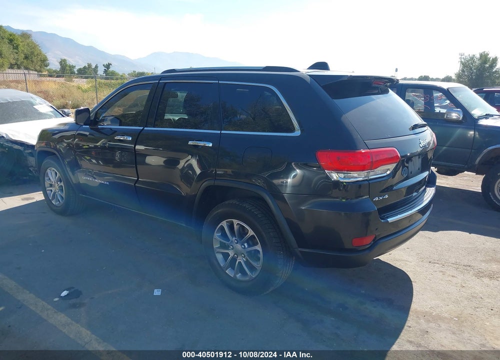 2015 JEEP GRAND CHEROKEE VIN: 1C4RJFBG2FC607803