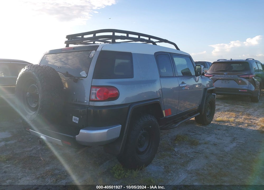 2010 TOYOTA FJ CRUISER VIN: JTEBU4BF1AK081811