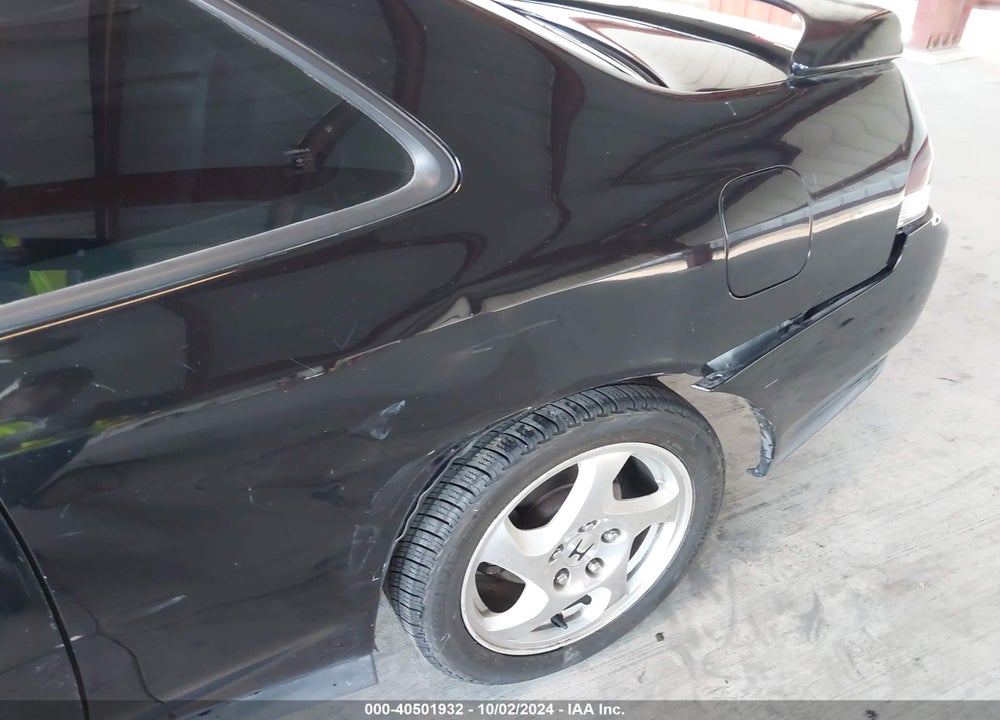 1999 HONDA PRELUDE VIN: JHMBB6144XC009847