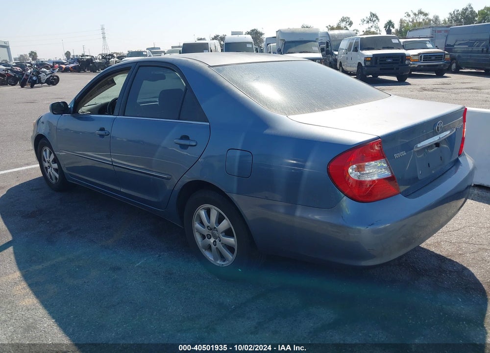 2003 TOYOTA CAMRY XLE VIN: JTDBE32KX30225329