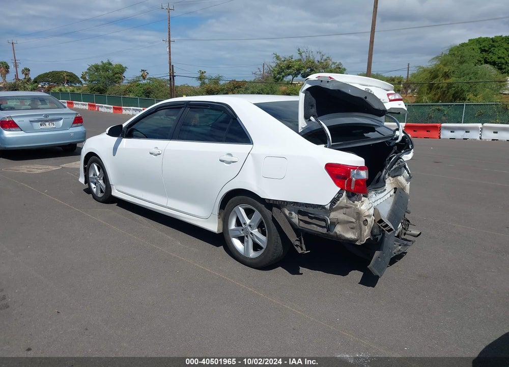 2014 TOYOTA CAMRY SE VIN: 4T1BF1FK7EU382478