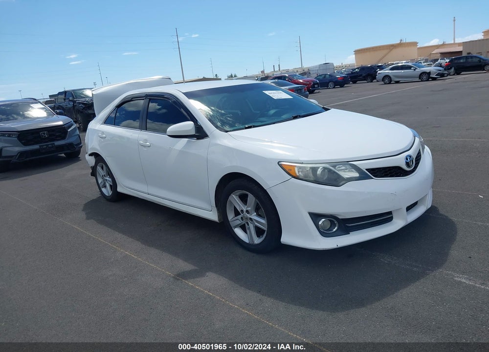 2014 TOYOTA CAMRY SE VIN: 4T1BF1FK7EU382478