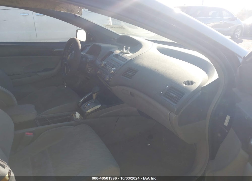 2008 HONDA CIVIC LX VIN: 2HGFG12608H581117