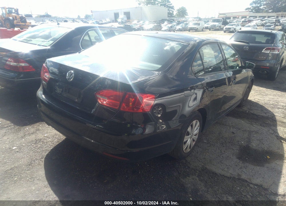 2014 VOLKSWAGEN JETTA 2.0L S VIN: 3VW2K7AJ6EM331377