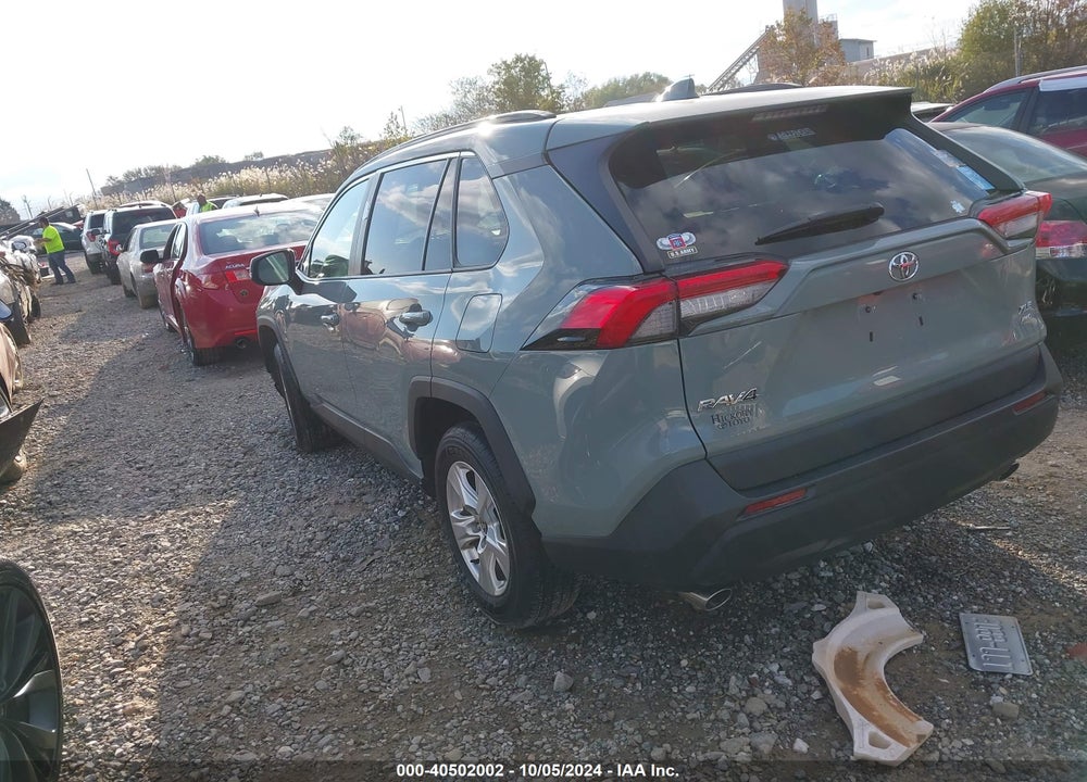 2021 TOYOTA RAV4 XLE VIN: 2T3P1RFV3MW204151