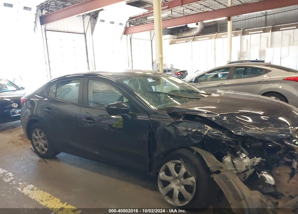 2014 MAZDA 3 I SPORT VIN: JM1BM1U70E1172511