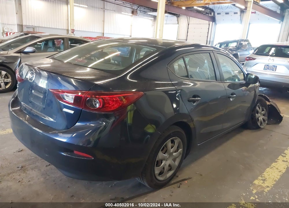 2014 MAZDA 3 I SPORT VIN: JM1BM1U70E1172511